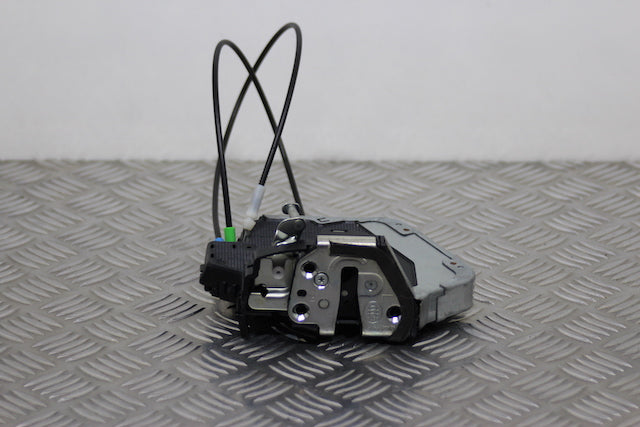 Toyota Auris Door Lock Mechanism Rear Passengers Side 
