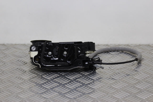 Volkswagen Golf Door Lock Mechanism Rear Passengers Side 