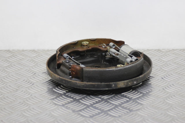 Suzuki Swift Brake Plate with Shoes and Cylinder Rear Left (2006)