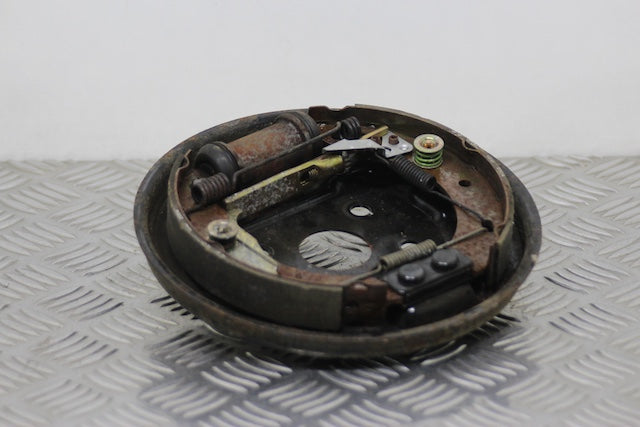 Nissan Micra Brake Plate with Shoes and Cylinder Rear Right (2002)