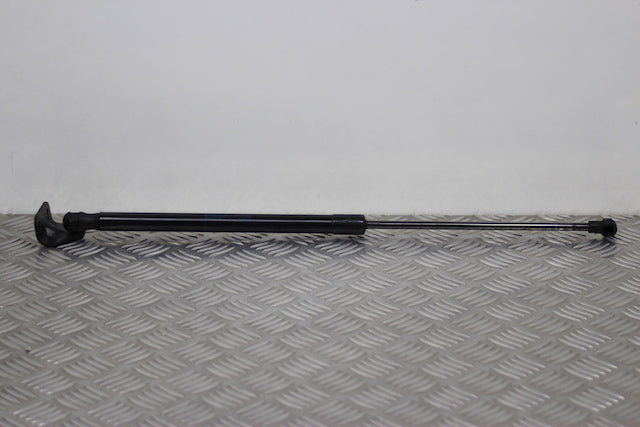 Seat Leon Tailgate Strut Drivers Side 