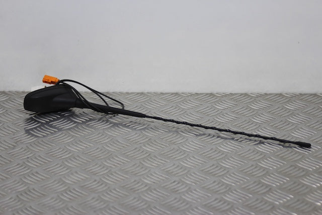 Citroen C4 Aerial with Socket (2014)