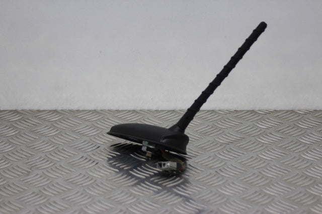 Kia Rio Aerial with Socket (2016)