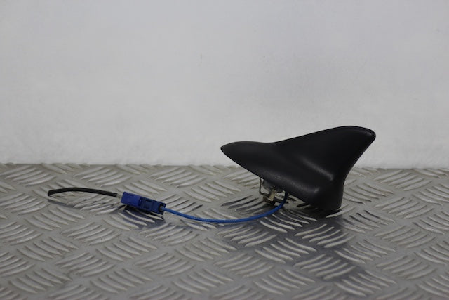 Opel Astra Aerial with Socket (2010)