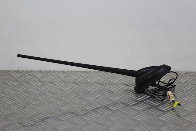 Renault Laguna Aerial with Socket (2009)