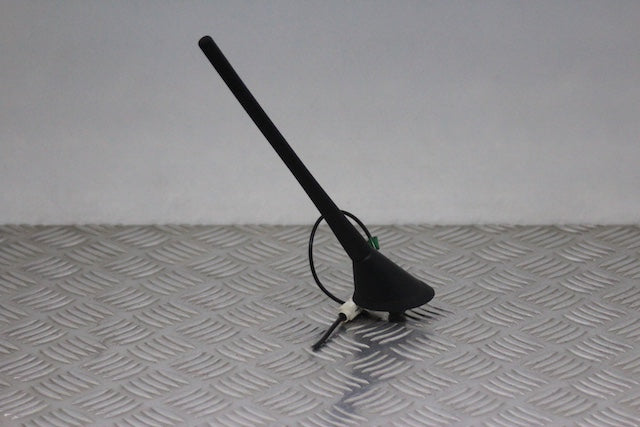 Skoda Octavia Aerial with Socket (2011)