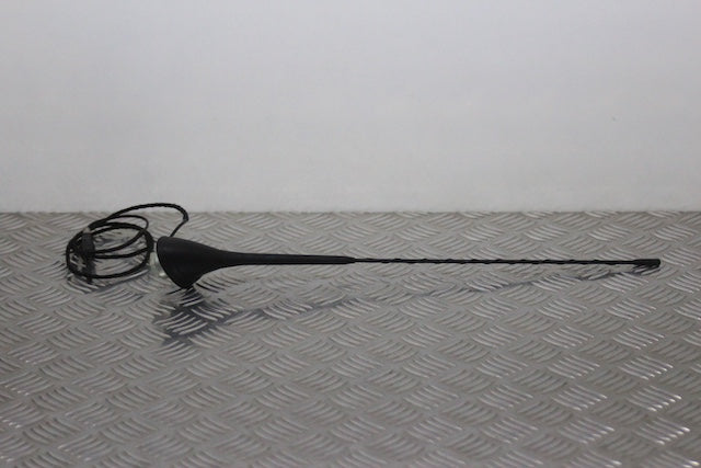 Peugeot 207 Aerial with Socket (2012)