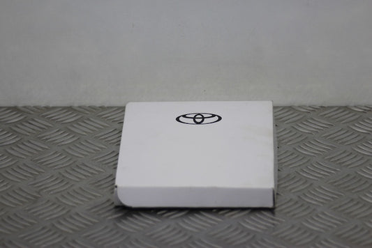 Toyota Yaris Owner Manual