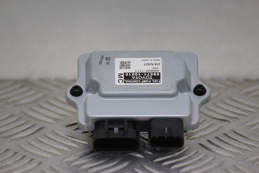 Toyota Yaris Fuel Pump Control Unit