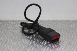 Toyota Yaris Seat Belt Buckle Lock Front Passengers Side