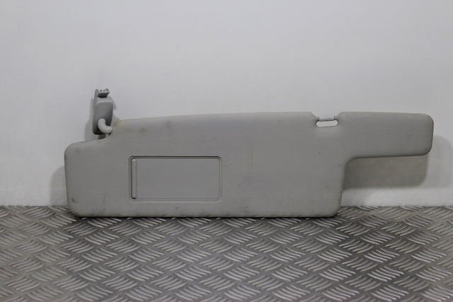 Skoda Fabia Sun Visor Passengers Side 