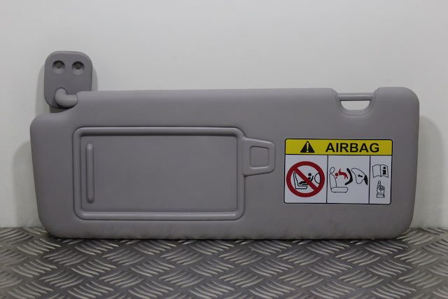 Hyundai Tucson Sun Visor Passengers Side 
