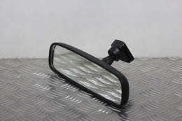 Toyota Yaris Interior Rear View Mirror