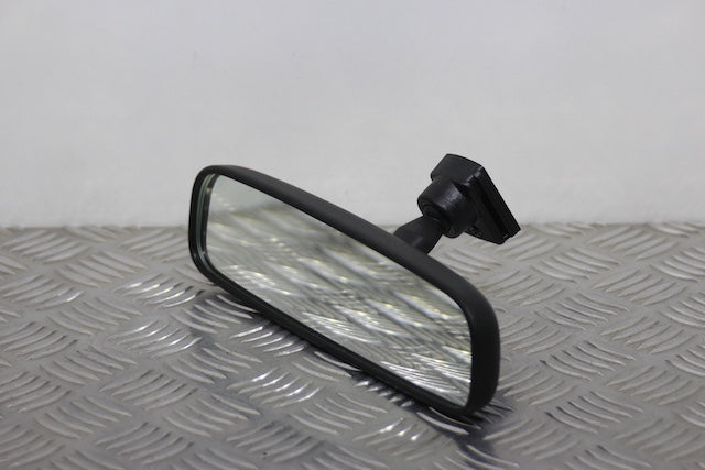 Toyota Yaris Interior Rear View Mirror