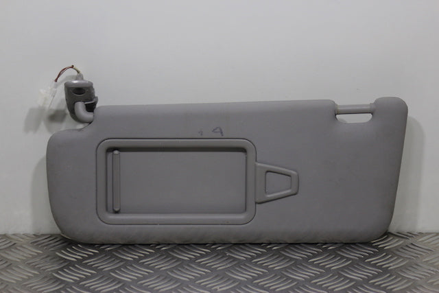 Kia Ceed Sun Visor Passengers Side 
