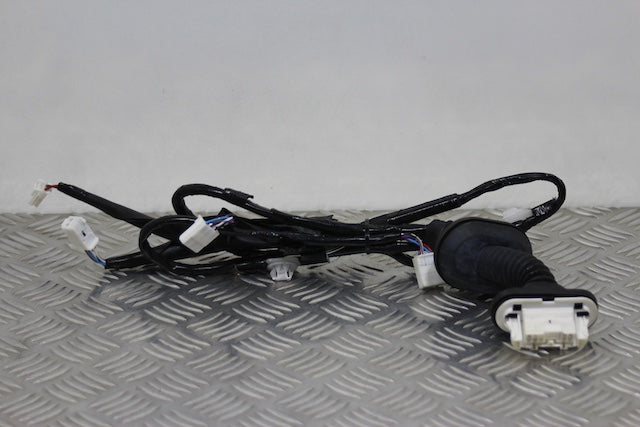 Toyota Yaris Door Wiring Loom Rear Drivers Side