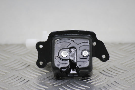 Toyota Yaris Tailgate Boot Lock