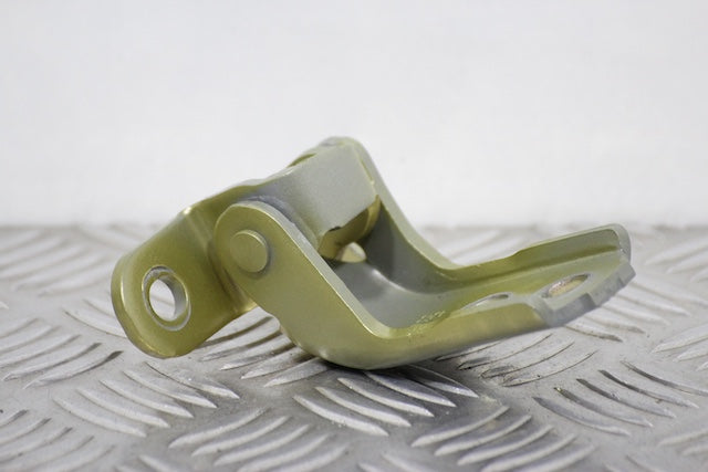 Toyota Yaris Door Hinge Top Front Drivers Side