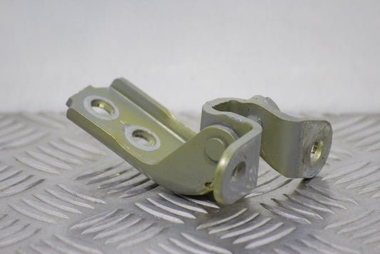 Toyota Yaris Door Hinge Top Front Passengers Side
