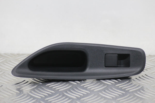 Toyota Yaris Window Switch Rear Drivers Side