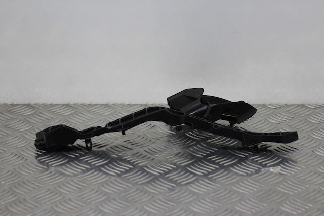 Toyota Yaris Bumper Support Bracket Passengers Side Hybrid 1.5L