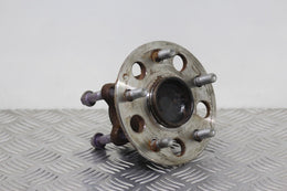 Toyota Yaris Hub with Bearing Rear Passengers Side