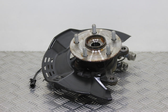 Toyota Yaris Stub Axle with Hub and Bearing Front Drivers Side