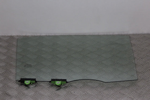 Toyota Yaris Door Window Glass Rear Drivers Side