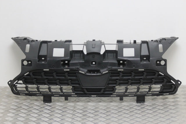 Toyota Yaris Bumper Grill