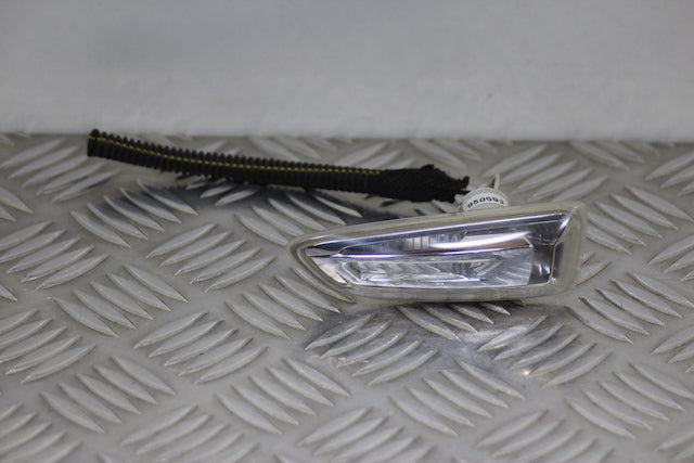 Opel Astra Wing Indicator Lamp Passengers Side 