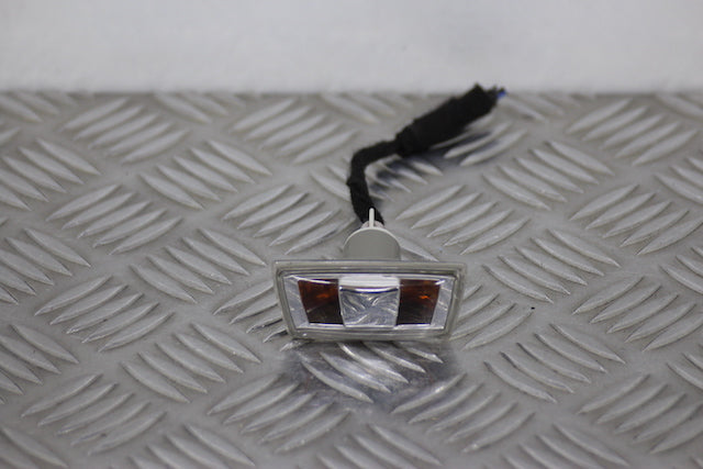 Opel Insignia Wing Indicator Lamp Passengers Side (2010)