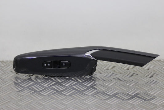 Nissan Juke Window Switch Front Passengers Side