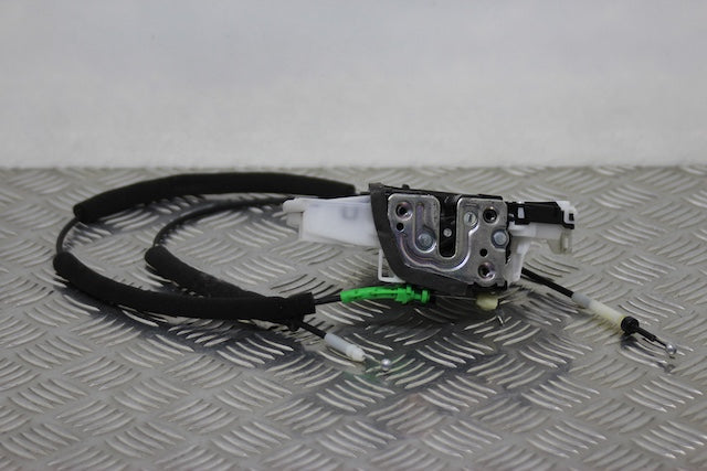 Nissan Juke Door Lock Mechanism Front Passengers Side