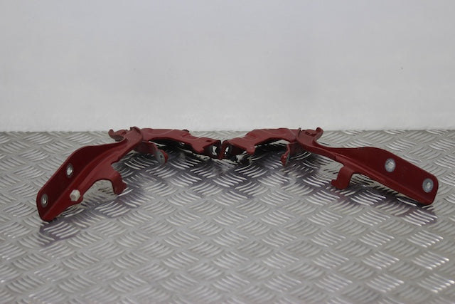 Nissan Juke Bonnet Hinge x2 (2020)