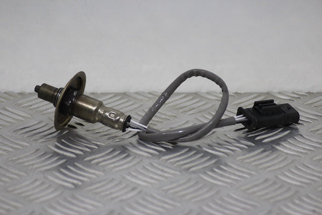Nissan Juke Lambda Exhaust Sensor Lower