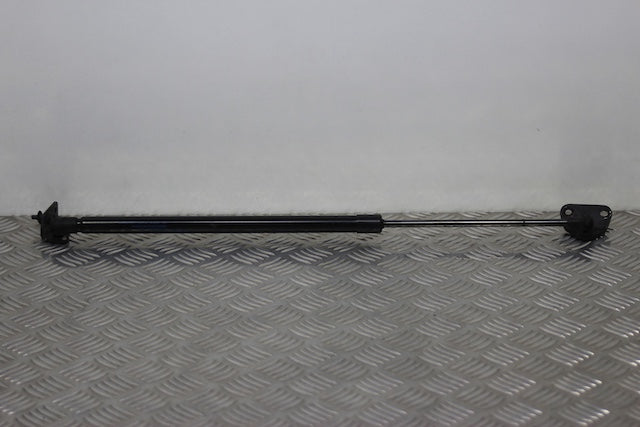 Nissan Juke Tailgate Strut Passengers Side