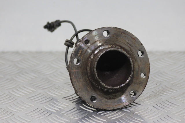 Nissan Juke Hub with Bearing Rear Passengers Side