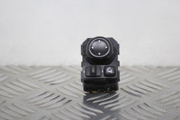 Nissan Juke Door Mirror Control Switch