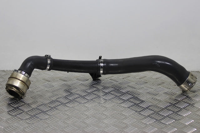 Nissan Juke Air Feed Pipe from Turbo to Intercooler
