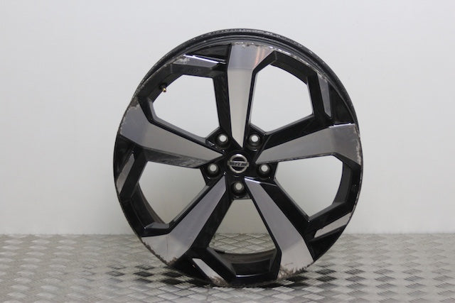 Nissan Juke Wheel Rear Passengers Side