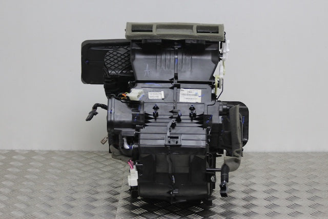Nissan Juke Heater Box complete with Matrix