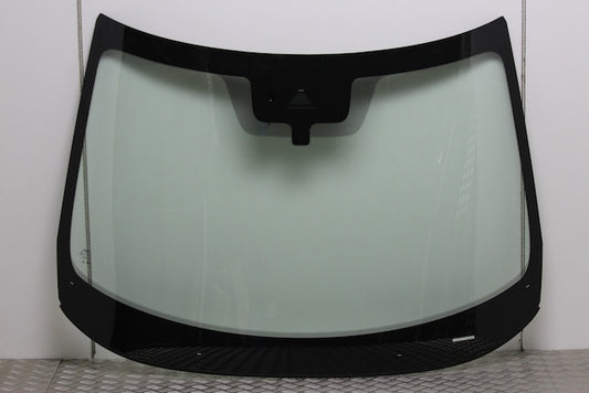 Nissan Juke Windscreen Front