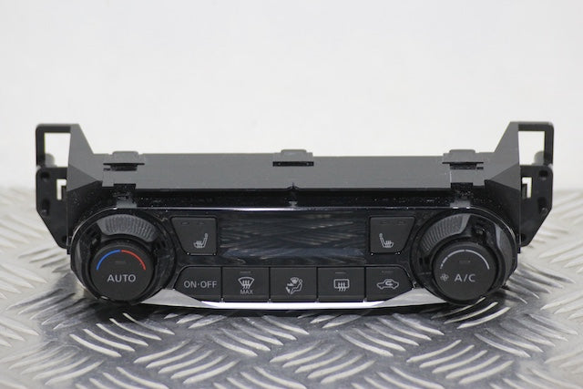 Nissan Juke Heater Control Switch