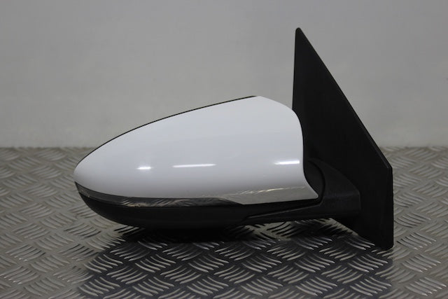 Hyundai i20 Door Mirror Drivers Side (2023) - Part photo