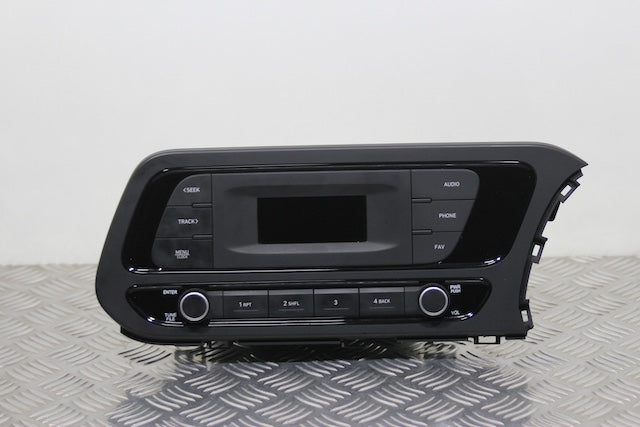 Hyundai i20 Radio Cd Navigation Media Unit (2023) - Part photo