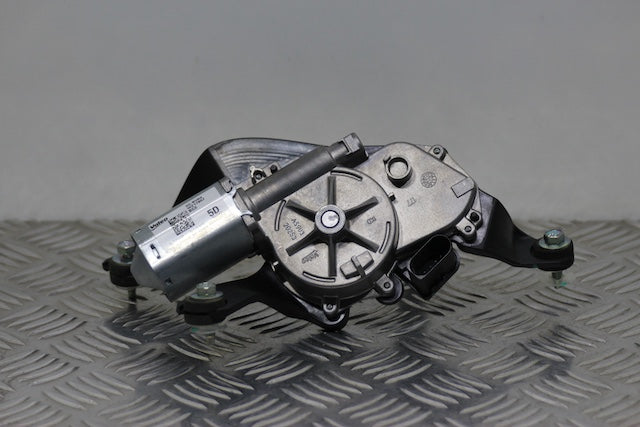 Hyundai i20 Wiper Motor Rear (2023) genuine OEM used part - CarBreakers.ie