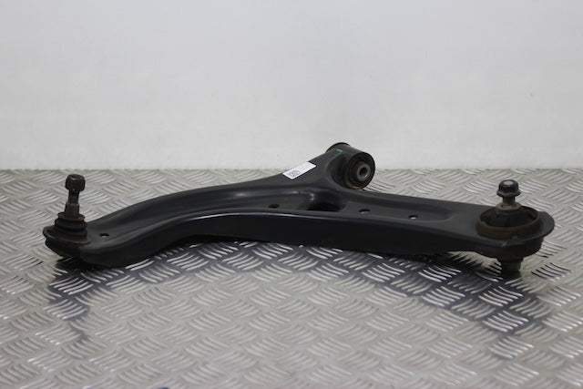 Hyundai i20 Wishbone Front Passengers Side (2023) - Part photo