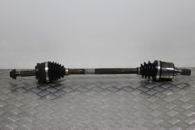 Hyundai i20 Drive Shaft Front Passengers Side (2023) - Part photo