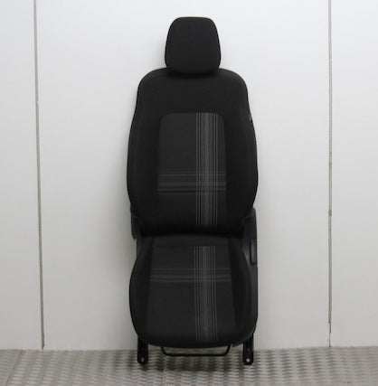 Hyundai i20 Seat Front Passengers Side (2023) - Part photo