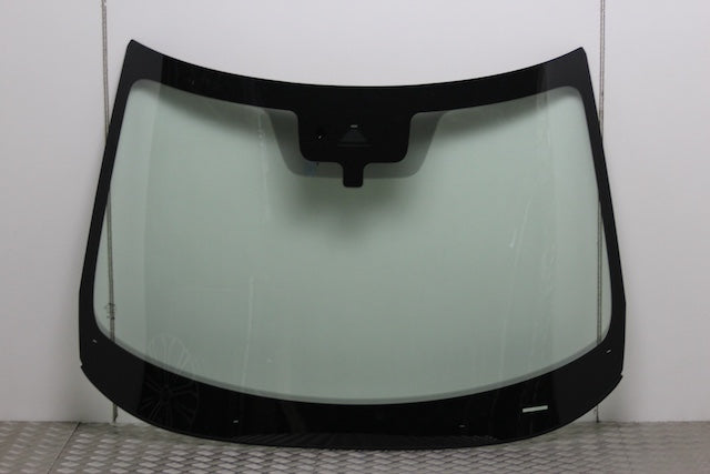 Hyundai i20 Windscreen Front (2023)